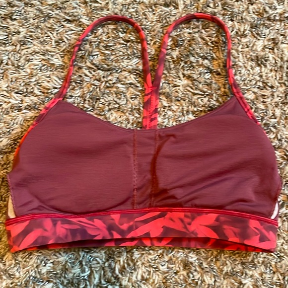 LULULEMON Flow Y Nulu Bra Light Support - Picture 2 of 5